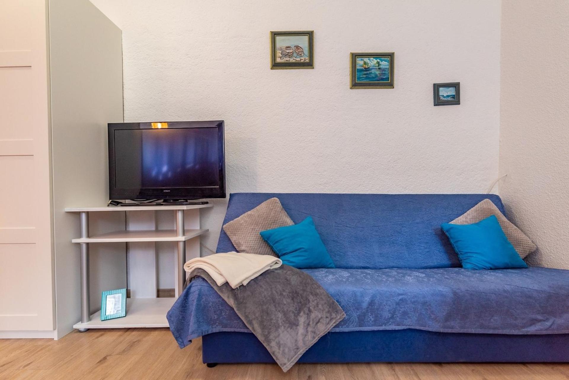 Apartments With A Swimming Pool Pula - 7356 Room photo
