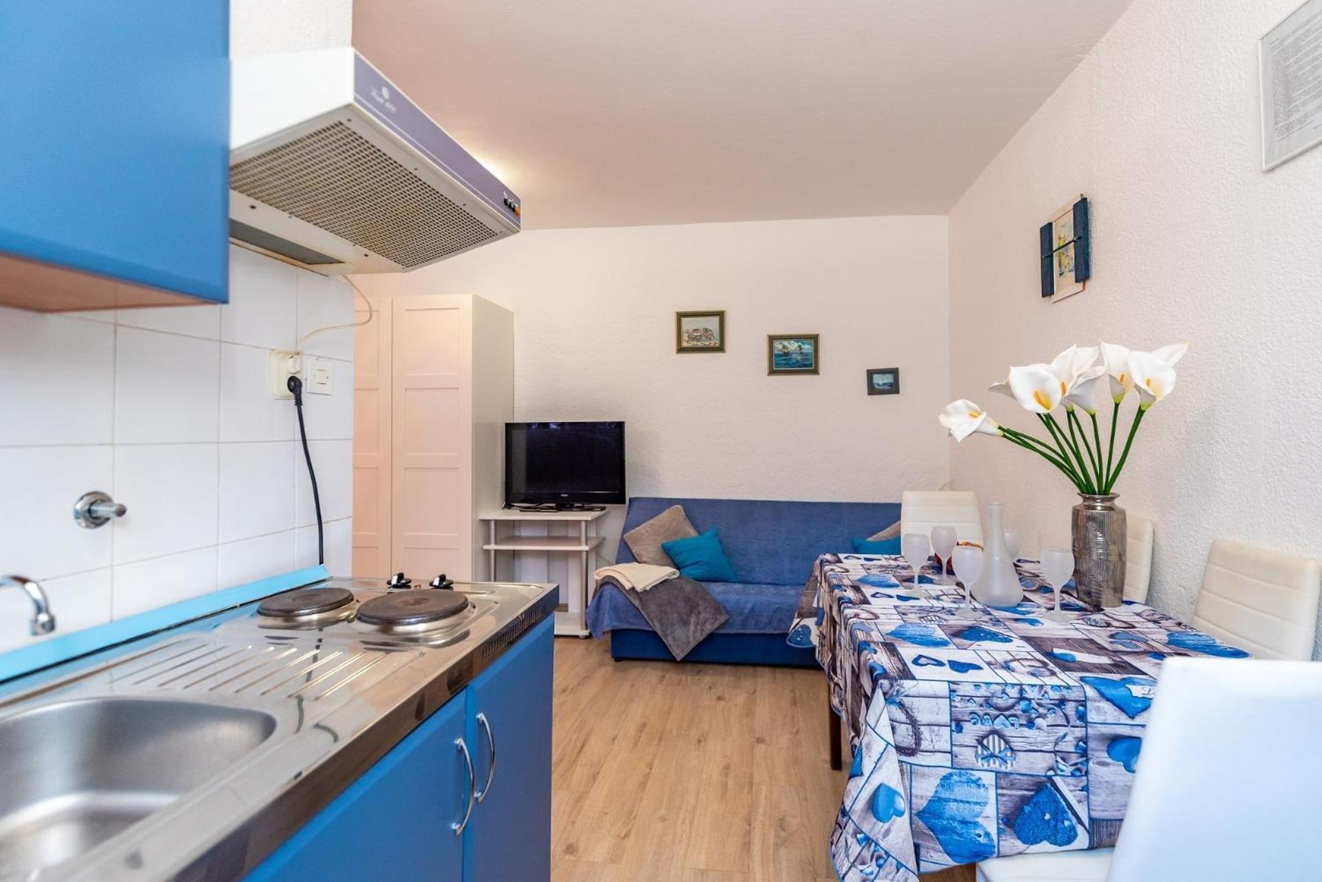 Apartments With A Swimming Pool Pula - 7356 Room photo